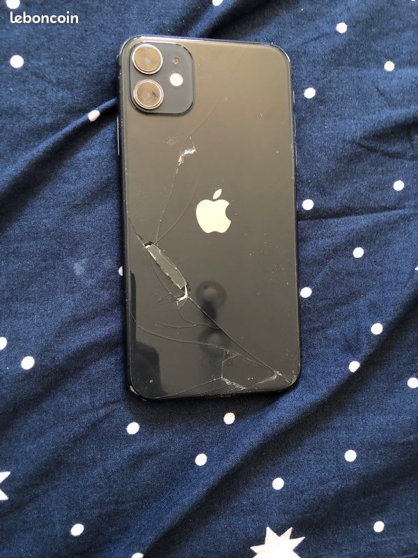 IPhone 11 (image 1)