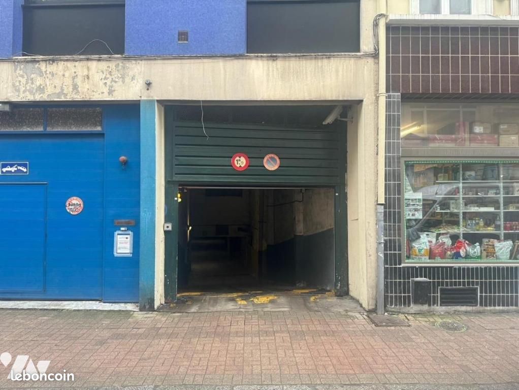 Garage LILLE · 95 €