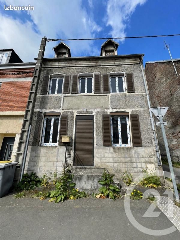 Maison 5 pièces 115 m² · à La Capelle · 115 m² · 29 000 €