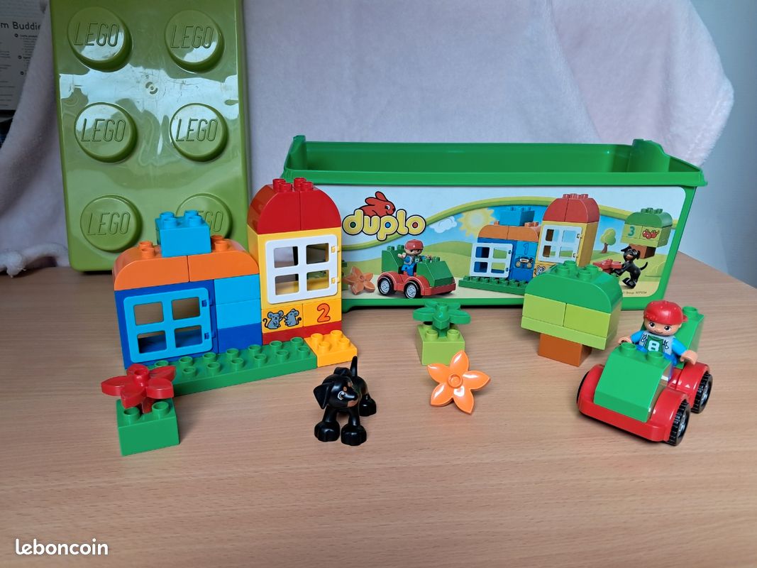 LEGO Duplo - Ma grande boîte du jardin en fleurs 10572 (image 1)