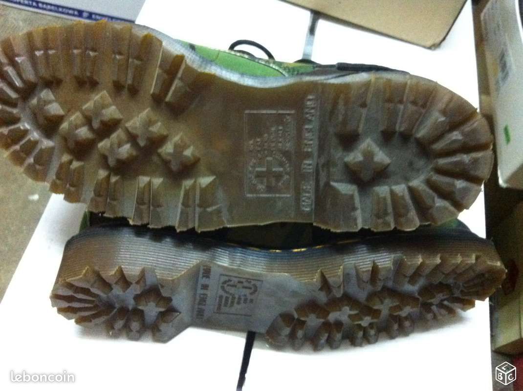 DOCS MARTENS neuves camouflage Vegan (djmark) (image 2)