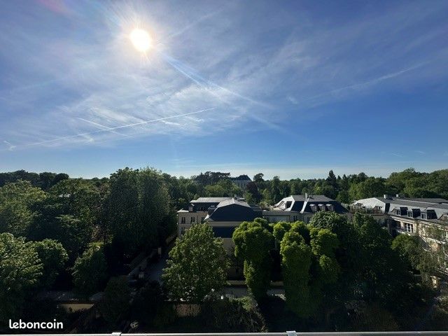 Appartement 5 pièces 87 m² · à Versailles · 87 m² · 2 100 €/mois