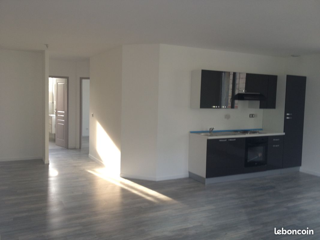 Appartement 3 pièces 71 m² · à Saint-Laurent-du-Pont · 70,5 m² · 830 €/mois