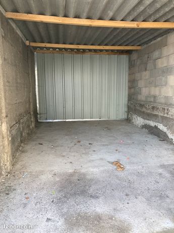 Garage à louer