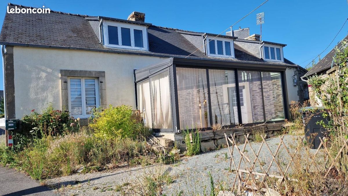 Maison 3 pièces 114 m² · à Carhaix-Plouguer · 114 m² · 142 500 €