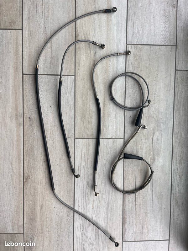 Tuyau De Frein Et Embrayage Moto 55 Cm - Noir, Acier Carbone, Joints Inclus