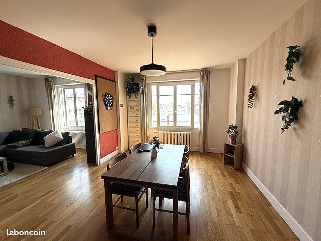 Appartement 4 pièces 82 m² · à Dijon · 82 m² · 880 €