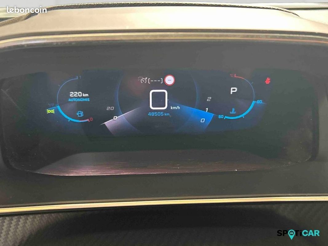 PEUGEOT 2008 PureTech 130 S&S EAT8 GT (image 14)
