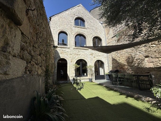 Maison 6 pièces 200 m² · à Quimper · 200 m² · 699 000 €