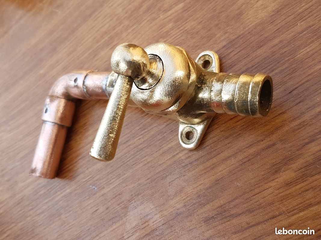 Ancien robinet gaz laiton / bronze Old brass tap (image 5)