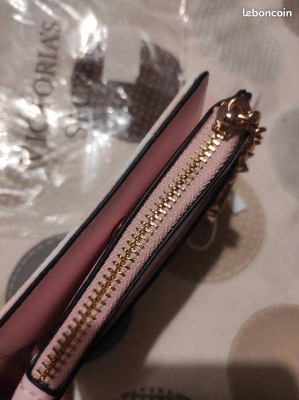 Sweat à Capuche Victoria's Secret Simili Cuir Rayures - édition Limitée, Neuf Avec étiquettes, Noir Marbré