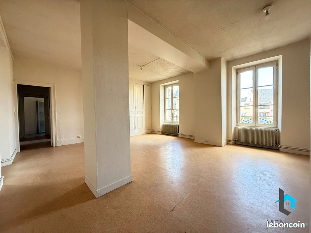 Appartement 4 pièces 93 m² · à Chartres · 93 m² · 785 €