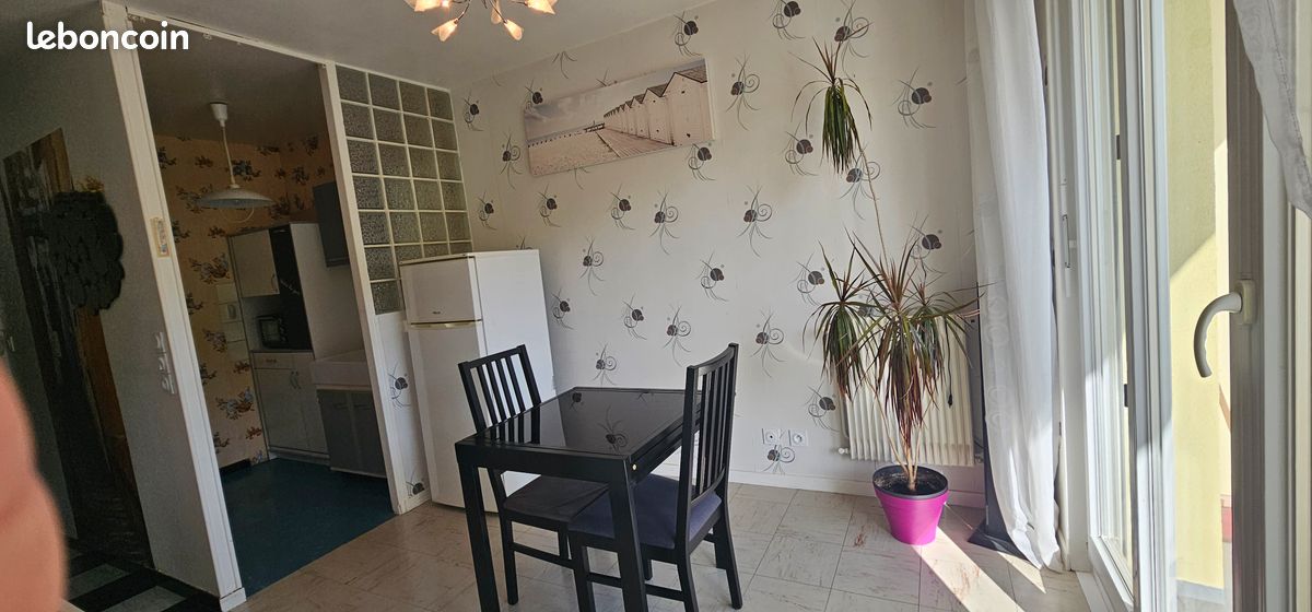 Appartement 1 pièce 28 m² · à Besançon · 28 m² · 530 €/mois