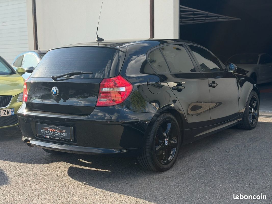 BMW SERIE 1 E87 LCI 118d 143 ch Sport Design (image 8)