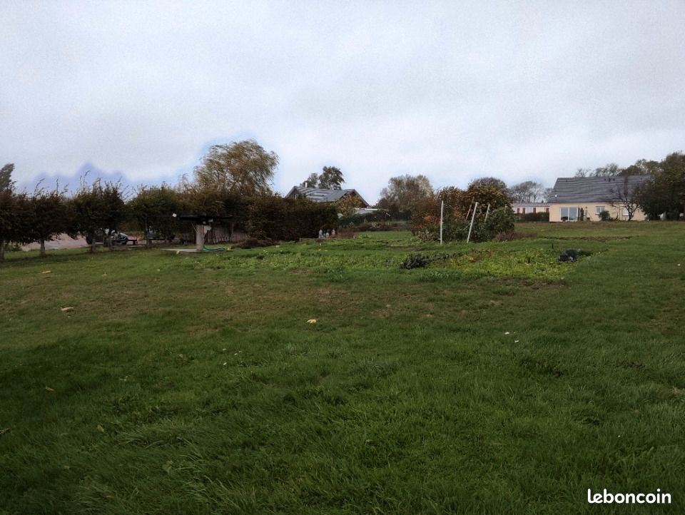 Terrain 2694 m² · à Sandouville · 238 000 €