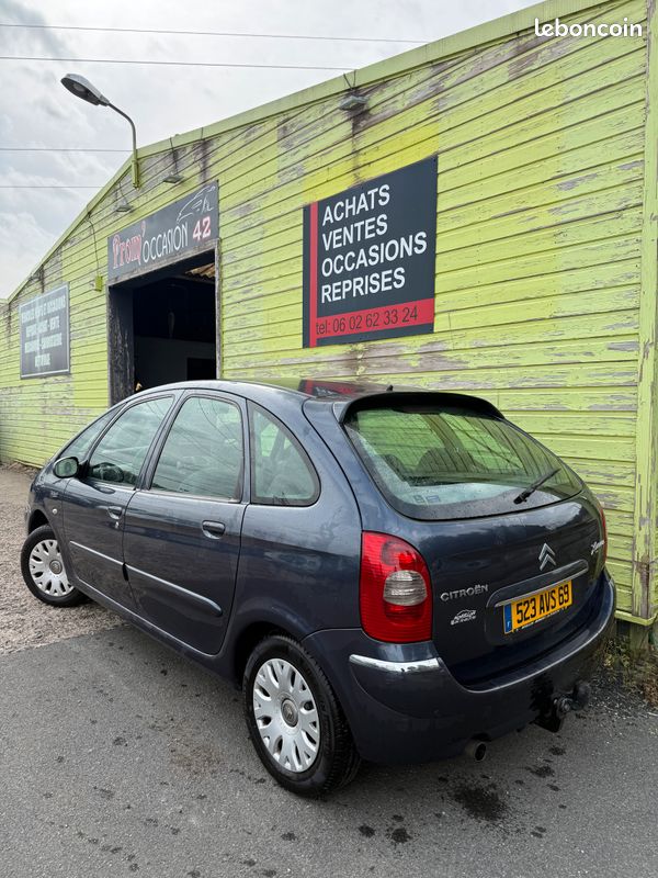 Xsara picasso 1.6 hdi 92 cv premiere mains+ attelage (image 2)