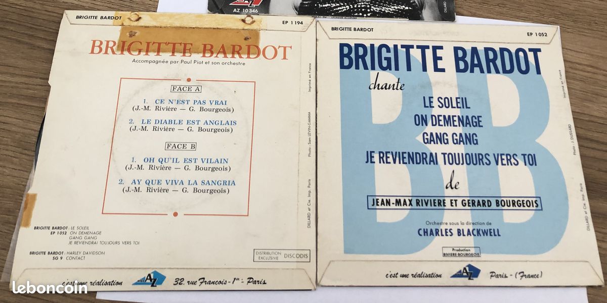 Lot de 2 vinyles 45 tours Brigitte Bardot années 60 (image 2)