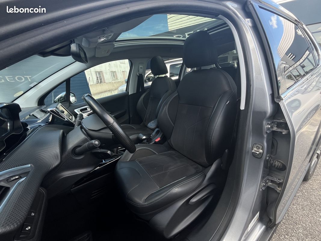 Peugeot 2008 1.6 BLUEHDI 120CH CROSSWAY S&S (image 9)