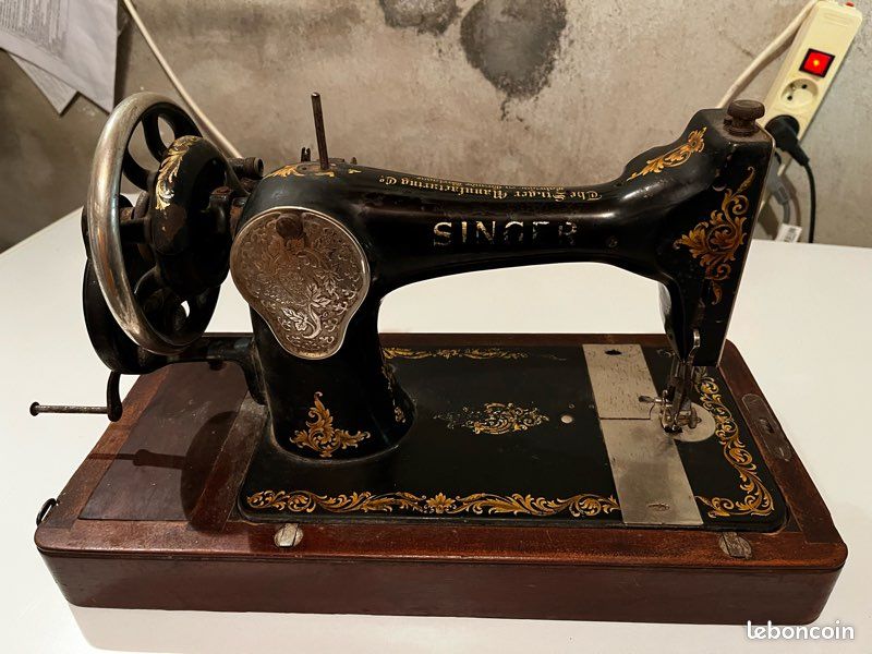 Machine à coudre (image 2)