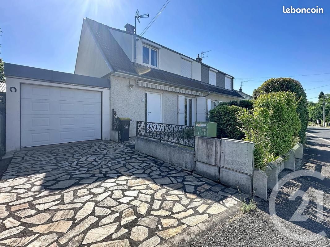Maison 4 pièces 85 m² · à Riom · 85 m² · 213 000 €