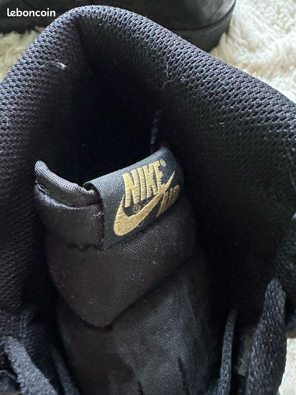 Jordan 1 Retro High Black Metallic Gold (2020) (image 9)