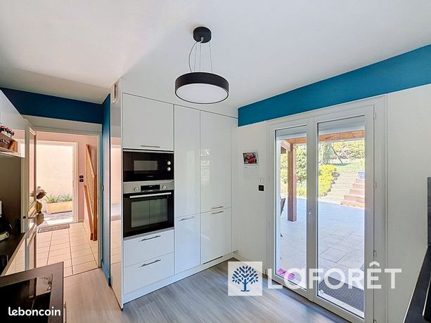 Maison 5 pièces 102 m² — 6
