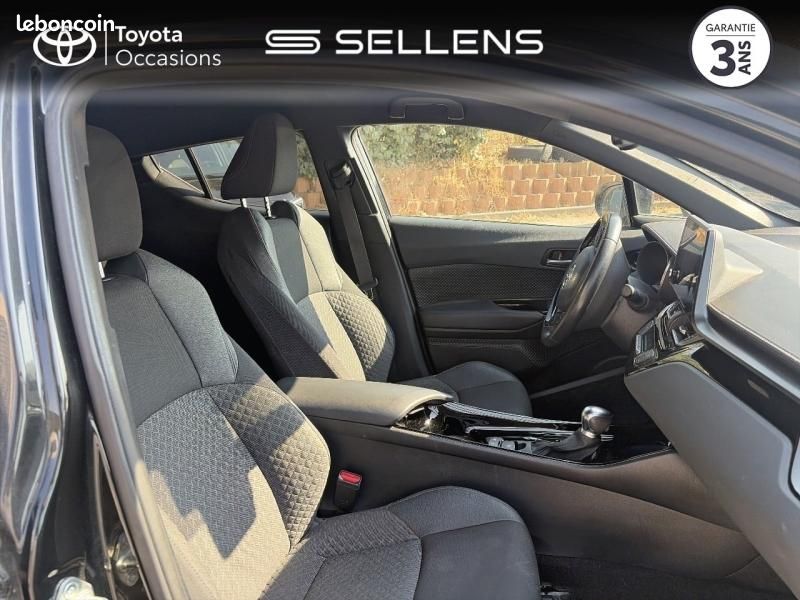 Toyota C-HR 1.8 Hybride 122ch Design Ultimate E-CVT (image 6)
