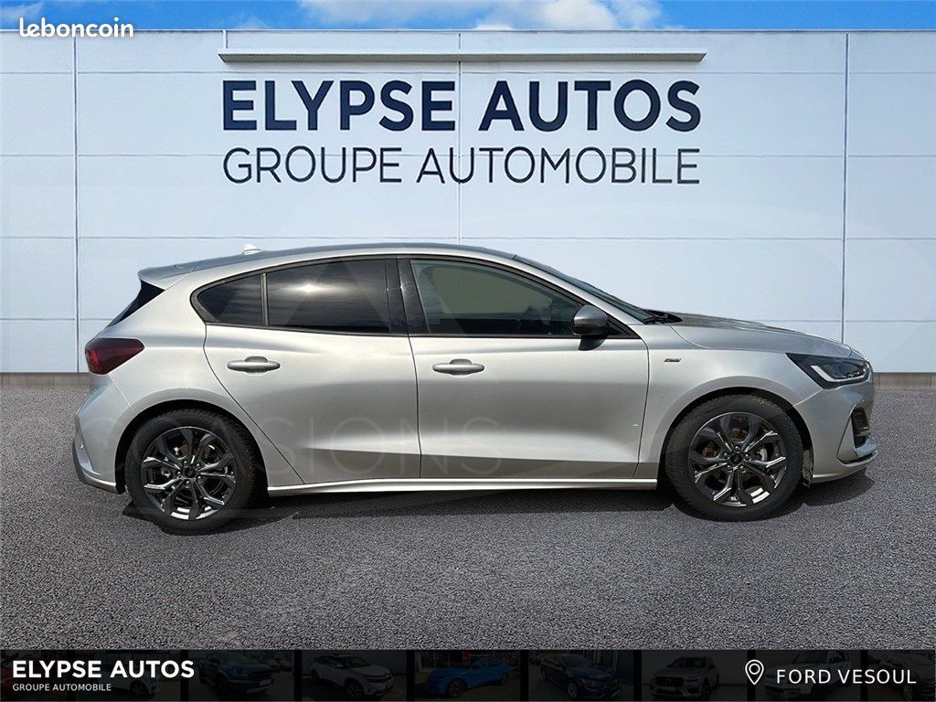 Ford Focus IV 1.0 ECOBOOST 125 S&S MHEV ST-Line X (image 8)