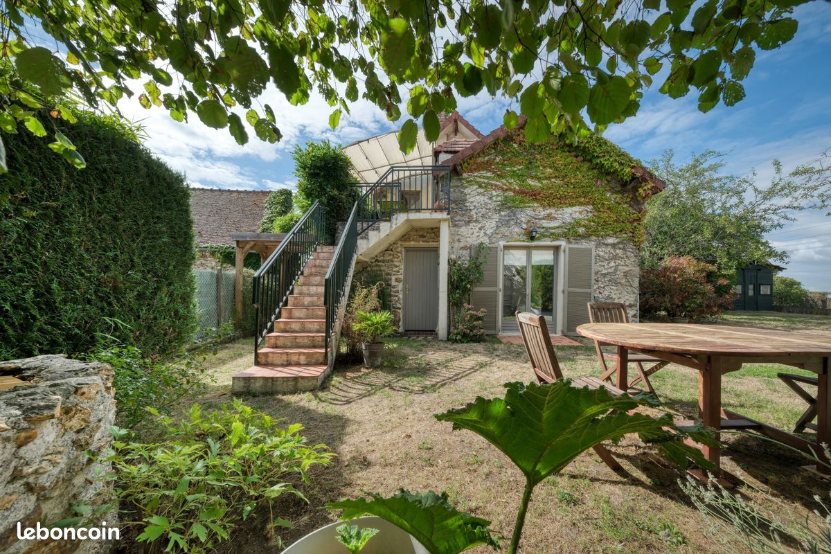Maison 7 pièces 118 m² · à Bullion · 118 m² · 399 000 €