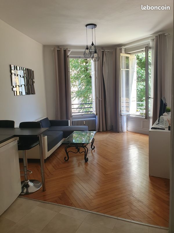 Appartement 2 pièces 45 m² · à Saint-Étienne · 45 m² · 500 €