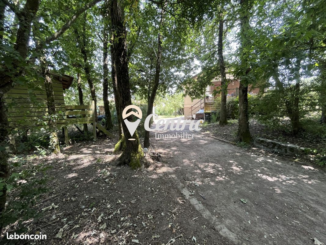 Maison 7 pièces 120 m² · à Bressuire · 120 m² · 216 000 €