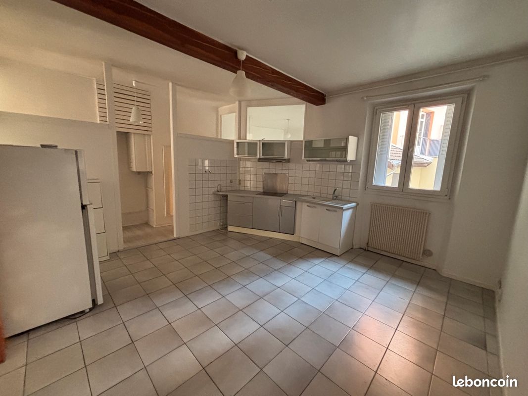 Appartement 3 pièces 56 m² · à Grenoble · 56 m² · 750 €/mois
