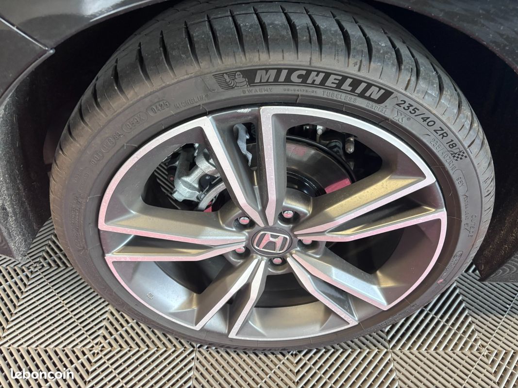 HONDA CIVIC E:HEV 2.0 i-MMD Advance - Toit Ouvrant / BOSE (image 39)