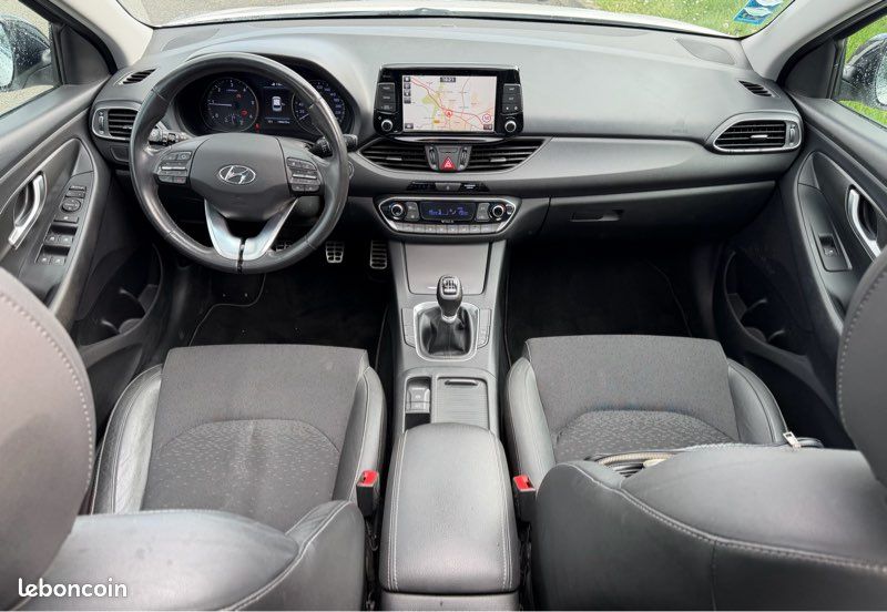 HYUNDAI i30 1.6 CRDi 136cv CREATIVE (image 5)