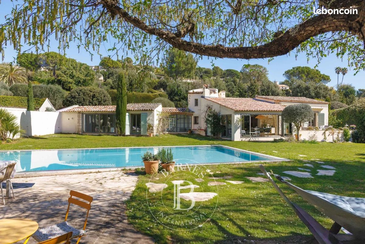 Maison 6 pièces 184 m² · à La Colle-sur-Loup · 184 m² · 2 500 000 €