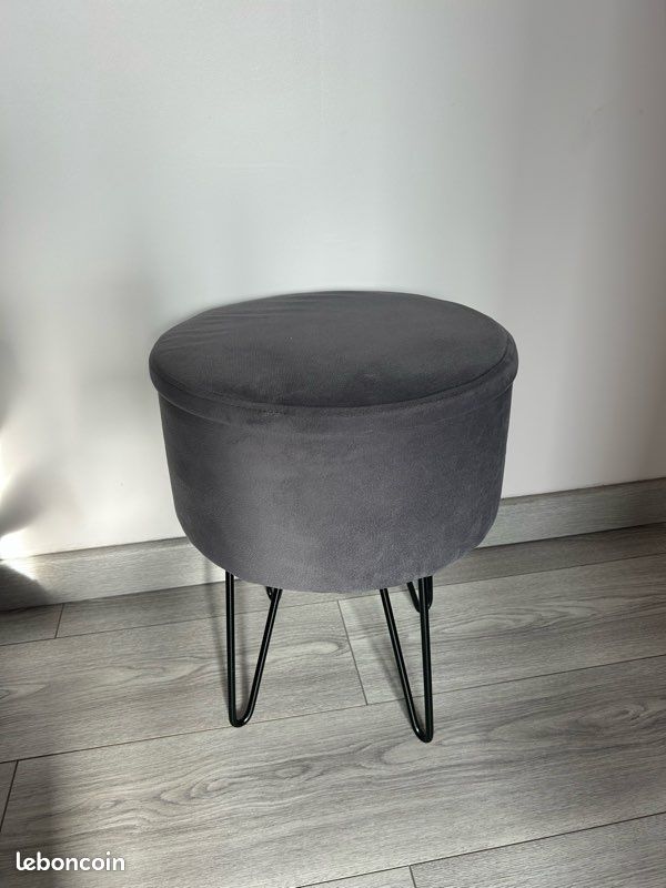 Tabouret velours gris (image 1)