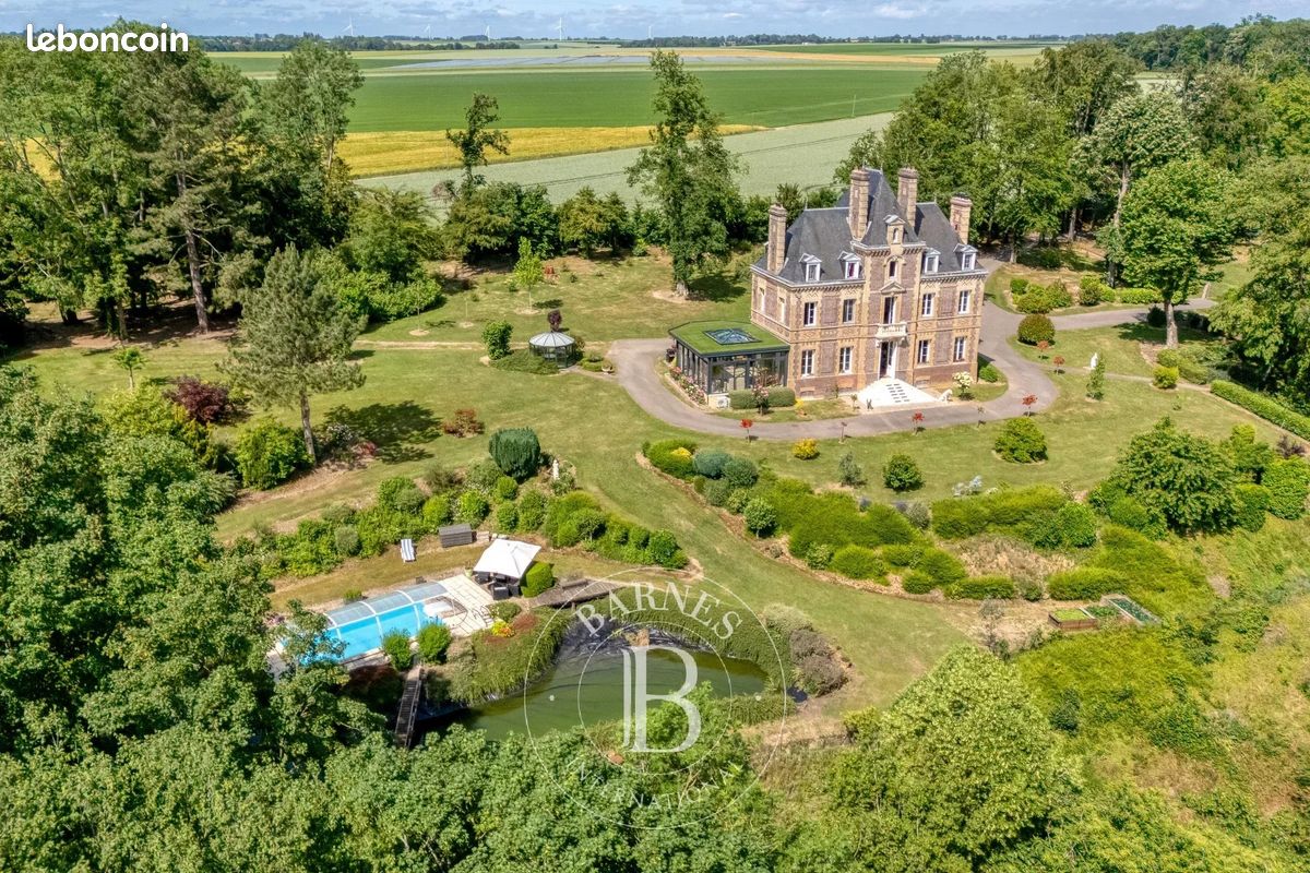 Maison 16 pièces 327 m² · à Perriers-sur-Andelle · 327 m² · 1 500 000 €