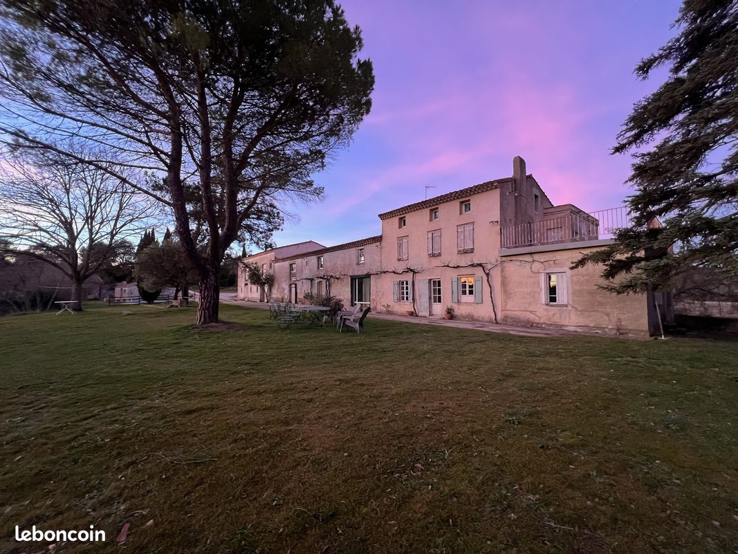 Maison 12 pièces 400 m² · à Limoux · 400 m² · 650 000 €