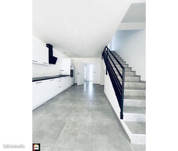 Maison 4 pièces 136 m² · à Tellancourt · 136 m² · 1 550 €/mois