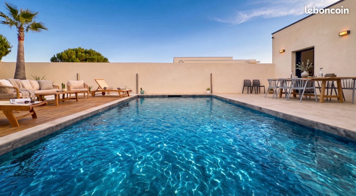 Villa contemporaine 2024 à 700 m de la mer • Piscine • Sans vis-à-vis (image 1)