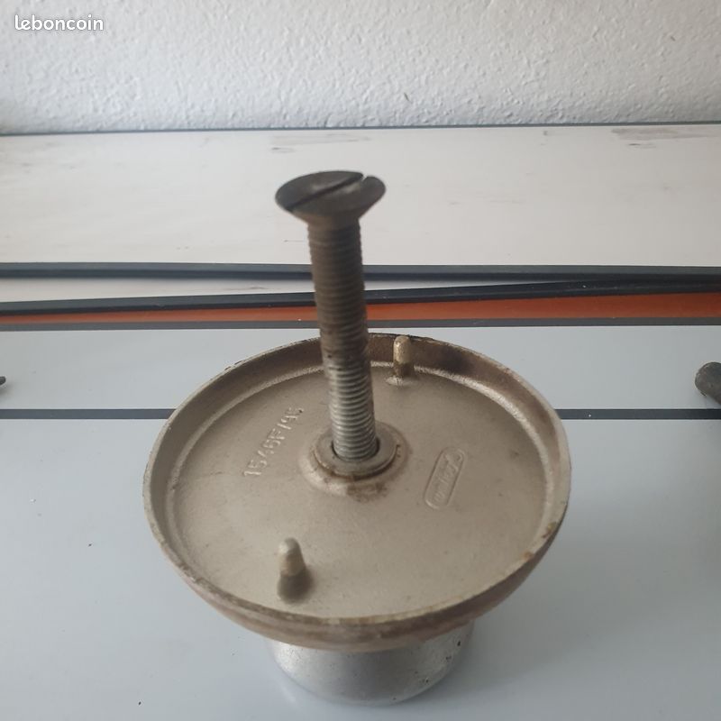 Poignée ou bouton de porte (image 2)