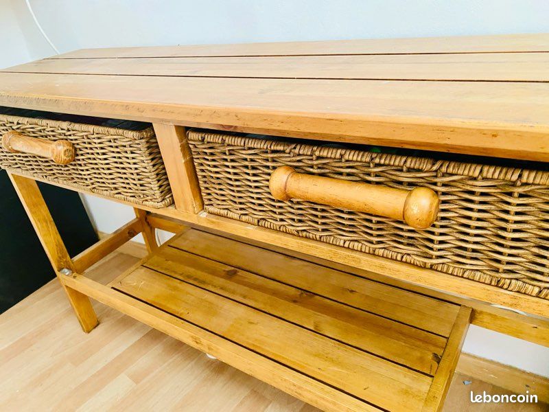 Console (image 6)