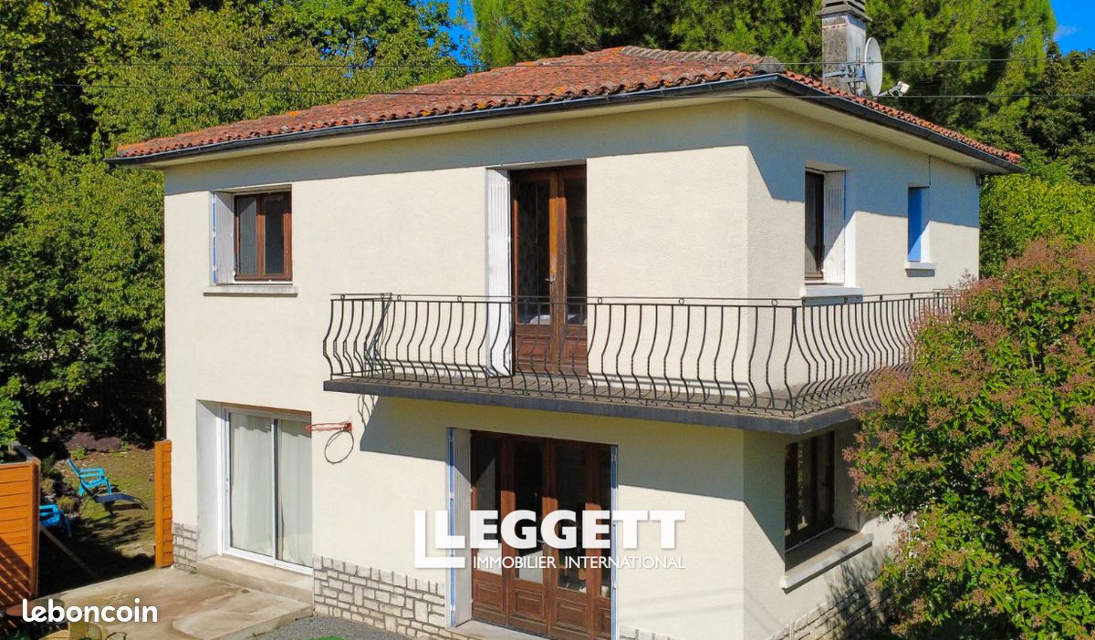 Maison 5 pièces 100 m² · à Ruffec · 100 m² · 137 000 €