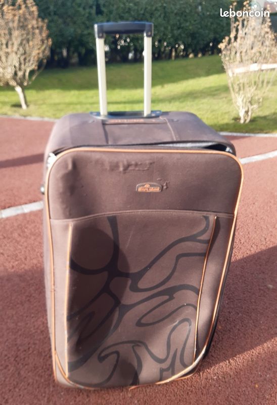 Valise à roulettes souple et matelassée Belltown - 78 cm, Violet