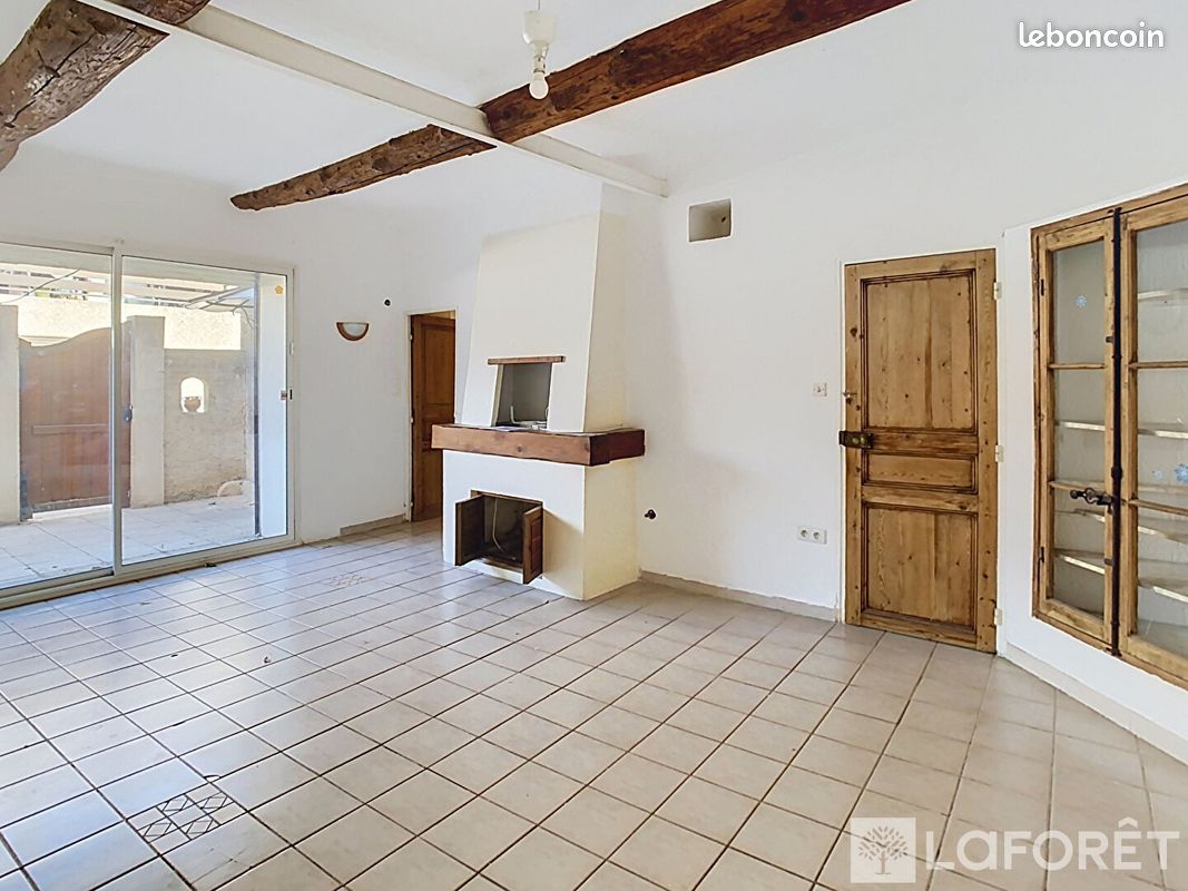 Maison 3 pièces 81 m² · à Rognac · 81 m² · 195 000 €