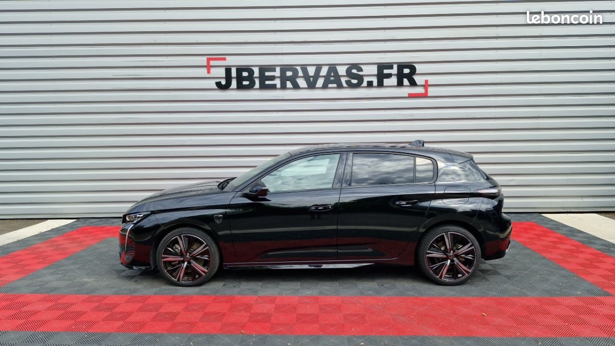 Peugeot 308 PHEV 225 E-EAT8 GT (image 6)