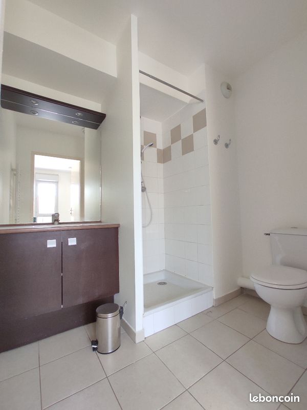 Studio 1 pièce 24 m² - Pessac 33600 (image principale 4)