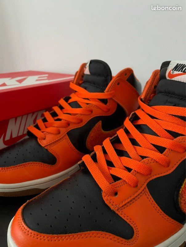 Nike dunk high Retro University « Safety Orange » Chaussures