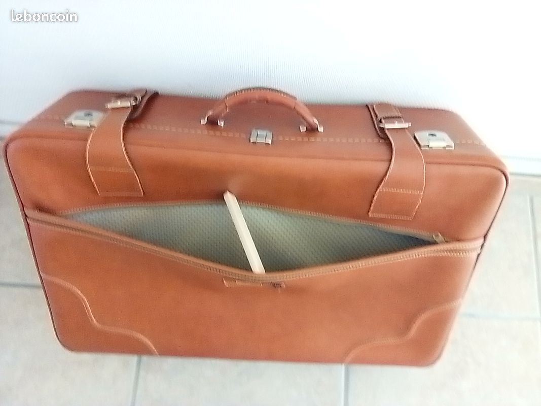 2 valises (image 8)