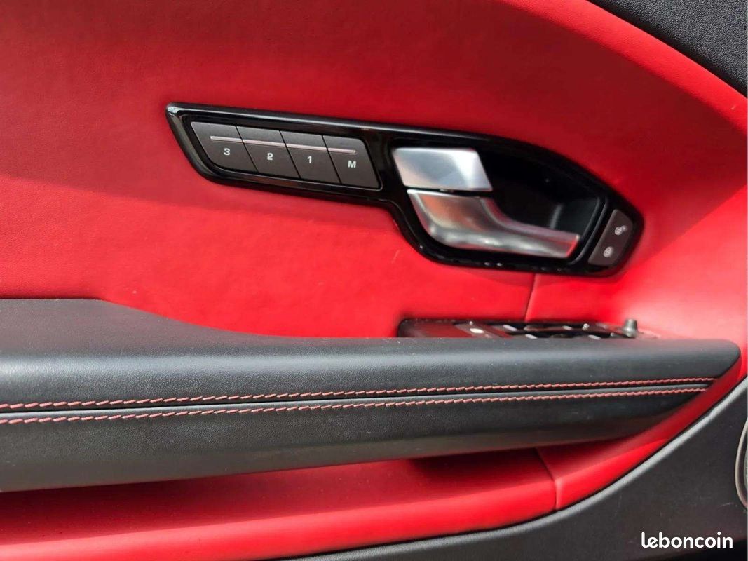 Land Rover RANGE ROVER EVOQUE HSE Dynamic * 241 ch * Meridian * HUD * Pano * Caméra (image 23)
